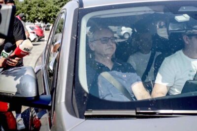Mario Roggero in auto attiva al carcere di Bollate