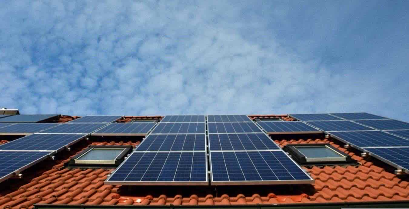 obbligo-fotovoltaico-ristrutturazioni-rinnovabili