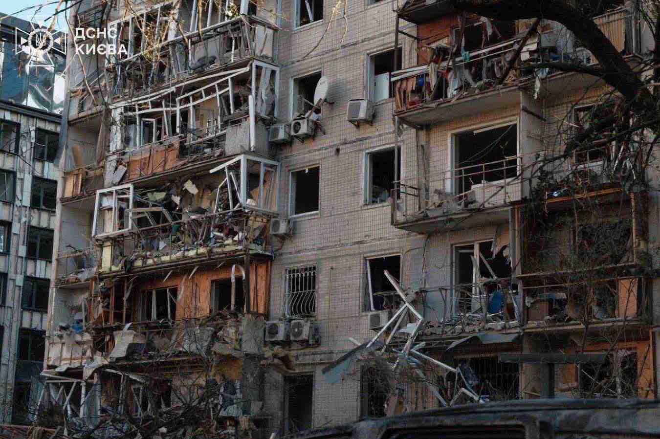 Palazzo bombardato a Kiev