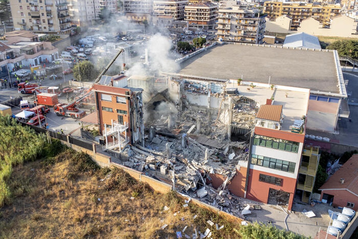 palazzina crollata messina dispersi cause cedimento