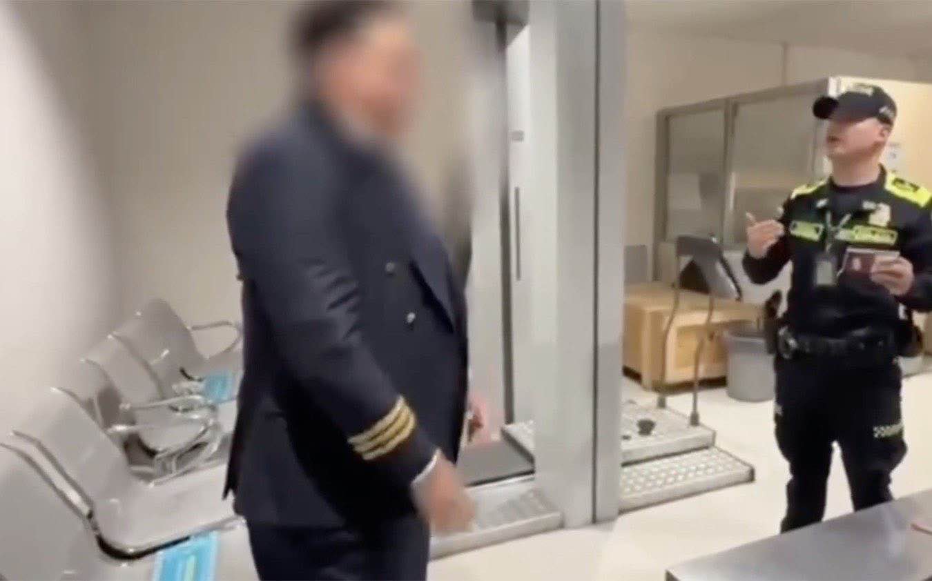 Finto pilota spacciatore in Colombia