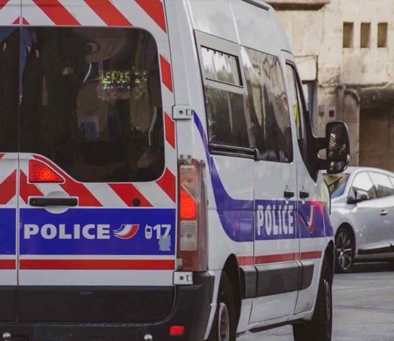 auto polizia francese