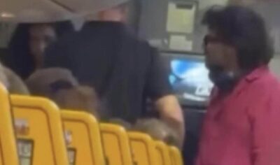 Francesco Renga fatto scendere da un volo Ryanair