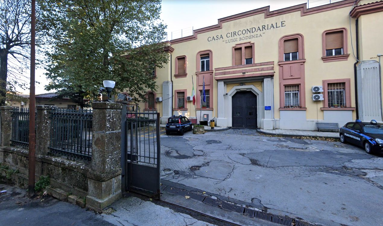 rivolta carcere di enna