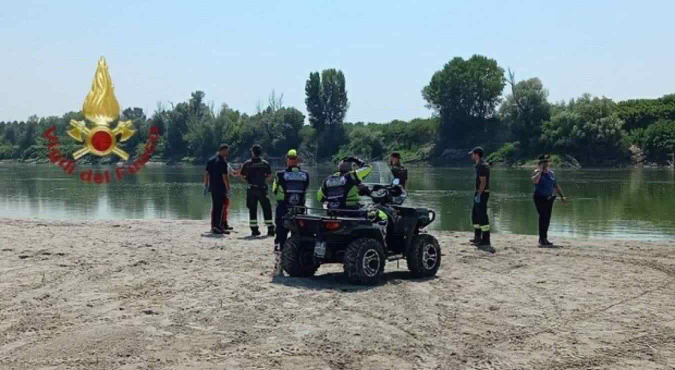 Rovigo, papà si tuffa nel Po per salvare figlia e amica