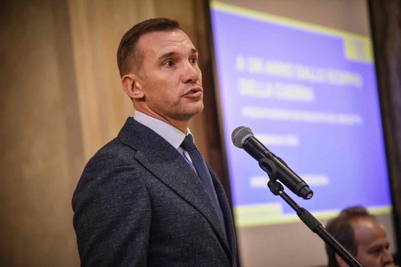 shevchenko viaggi russia pirlo totti