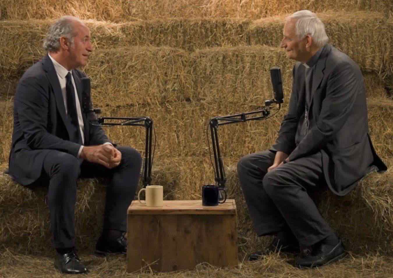 Cardinale Zuppi parla di accanimento terapeutico e fine vita in un video podcast