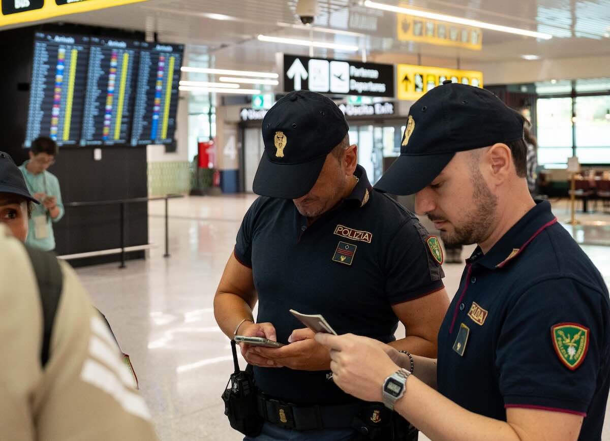 Controlli Schengen aeroporto