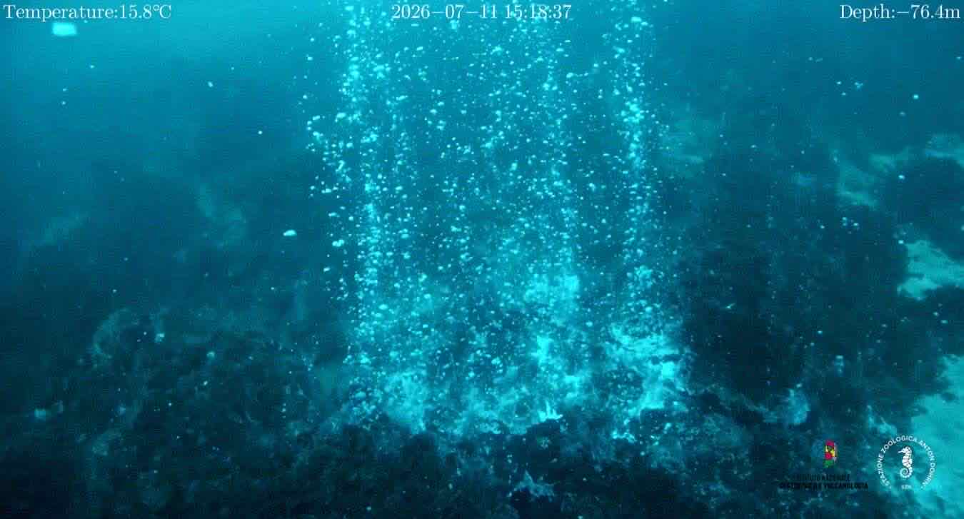 Emissioni dal cratere trovato a panarea