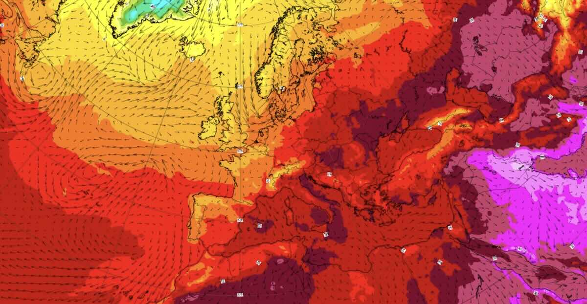 Immagine collegata al feed originale: Meteo, verso il picco della quarta ondata: quando arriverà il fresco. Tre vittime per il caldo, il Papa si rifugia al chiuso