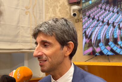 donzelli sala stampa senato rivoluzione welfare meloni