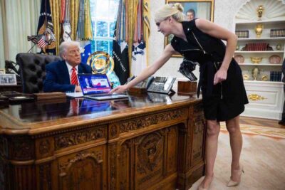 natalie harp stampante umana assistente trump