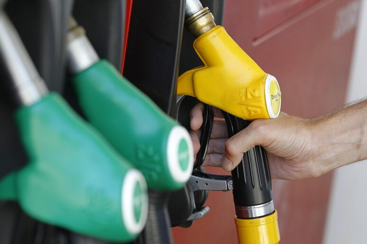 https://static.open.online/wp-content/uploads/2026/08/pompe-benzina-gasolio-distributori-irregolari.jpg