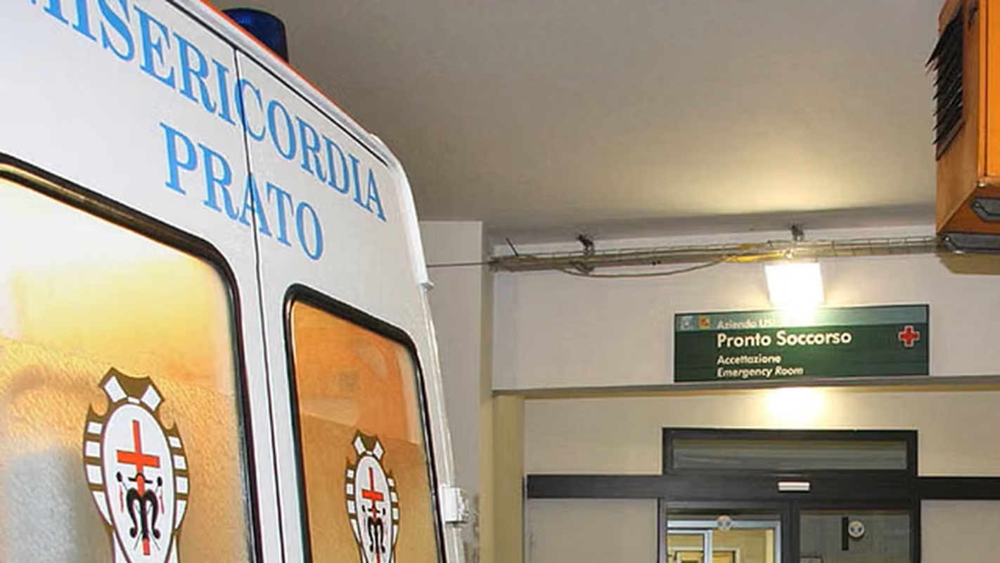prato agente spara pronto soccorso indagine tentato omicidio