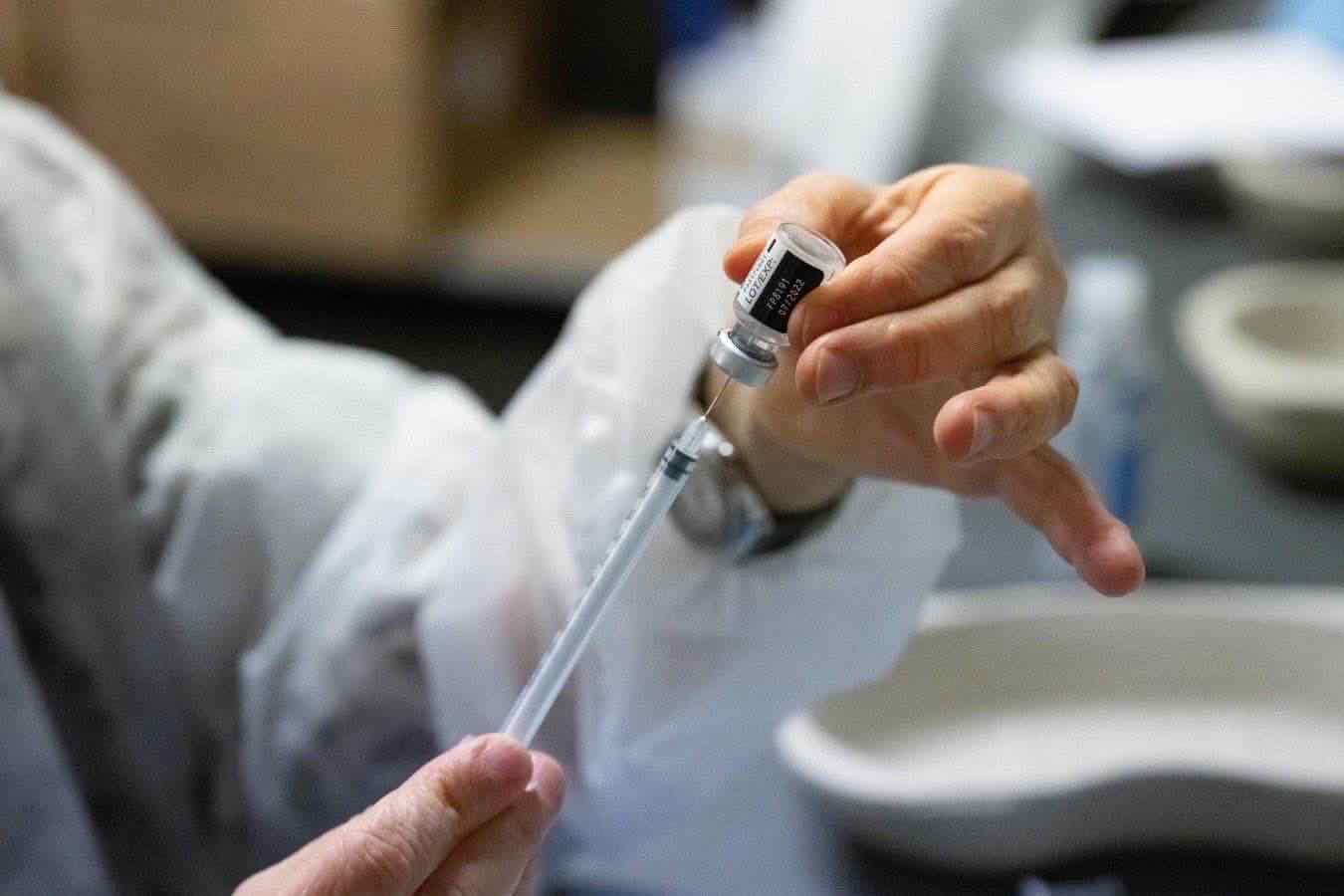 vaccino-melanoma-moderna-titolo-wall-street