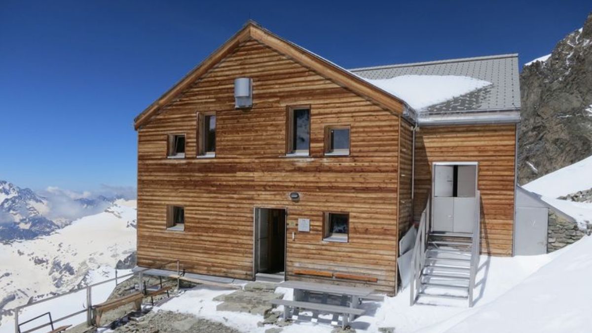 valtellina rifugio chiude caldo