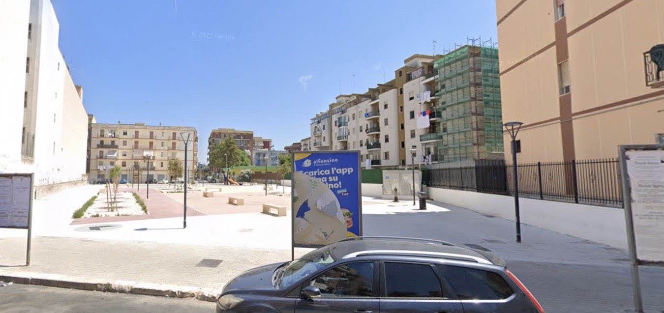 via Andria, a Trani.