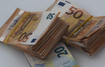 Nelle bollette della luce arriva un nuovo sconto, valido per il 2026 e il 2027