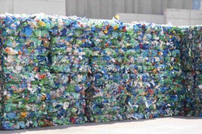 crisi plastica riciclata rischio stop differenziata