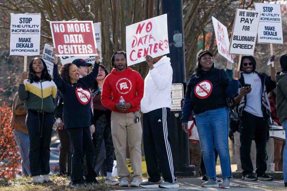 data center protesta usa