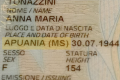 La carta d'identità rinnovata di Anna Maria