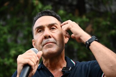roberto vannacci soldi futuro nazionale super fetecchia
