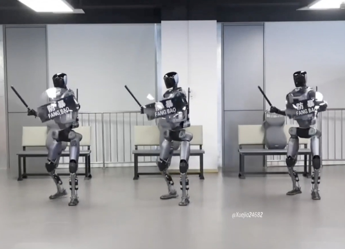 robot cina guerra