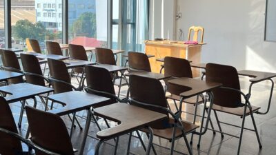 Uno studente di scuola superiore di Lodi affetto da una forma lieve di autismo è stato bocciato con quattro insufficienze