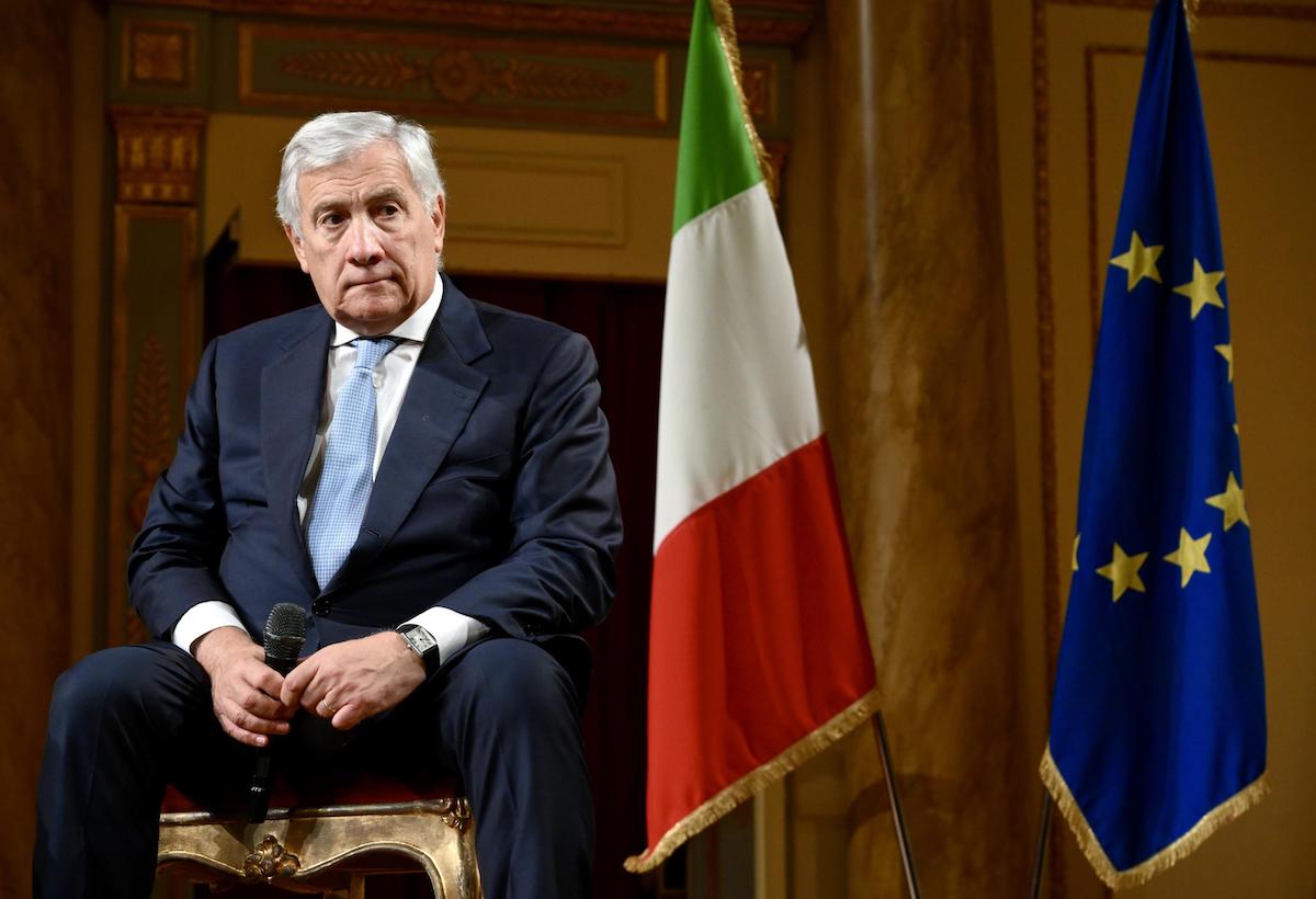 stop schengen madrid tajani