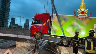 tir sospeso guard rail milano