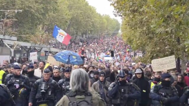 Francia manifestazione Parigi