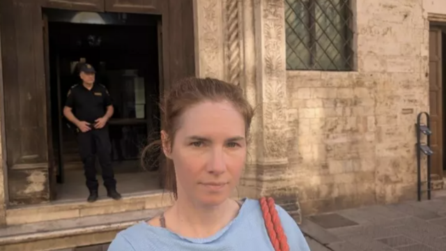 amanda-knox-foto-tribunale-perugia