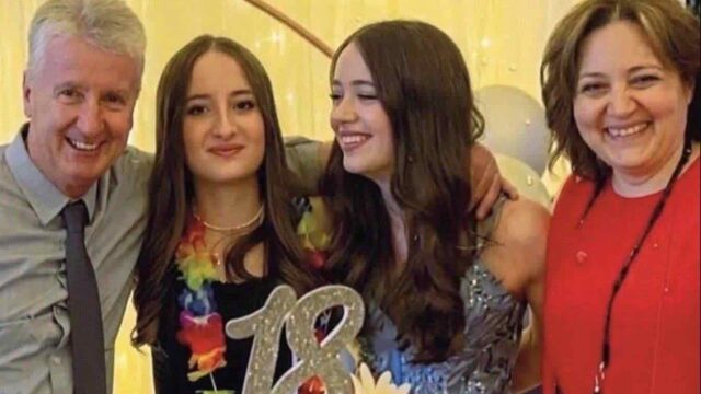Avvelenate con la ricina: la foto di famiglia