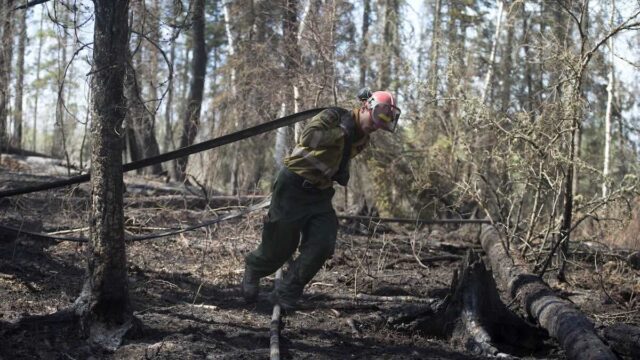 canada-incendio-base-militare