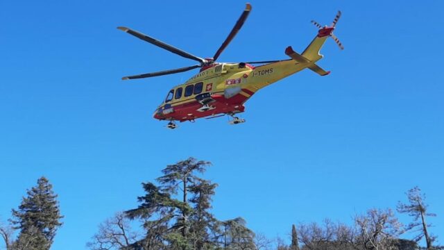 I ragazzi erano rimasti bloccati su un precipizio