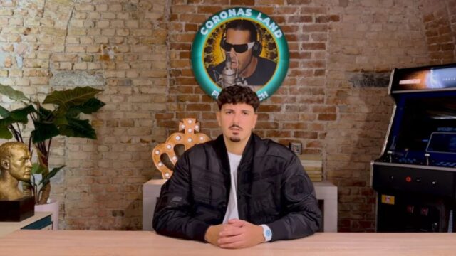 Le accuse dell'ex collaboratore a Fabrizio Corona