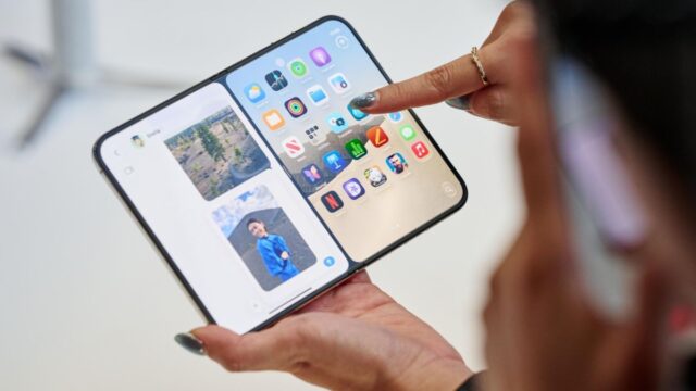 Gli utenti raccontano i problemi dopo l'acquisto del nuovo Iphone Duo