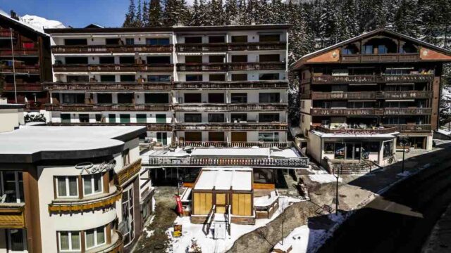 le constellation crans montana
