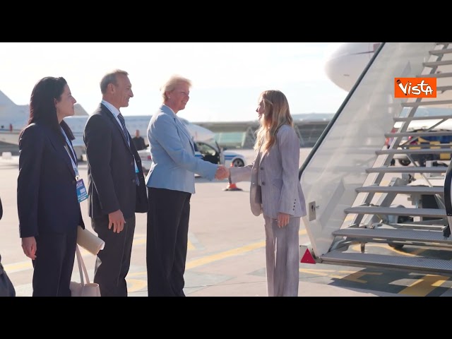 Meloni arriva a Spalato, in Croazia per il vertice dei Paesi Mediterranei – Il video