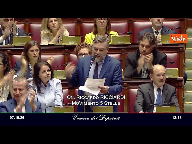 FdI chiede dimissioni Scarpinato da Commissione Antimafia, scontro in Aula tra Ricciardi e Bignami – Il video