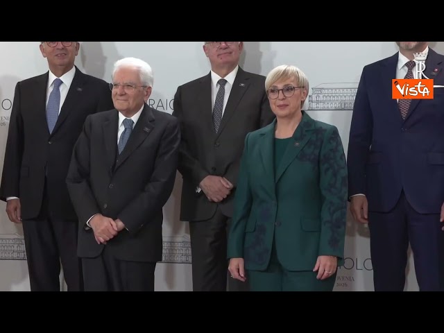 Mattarella alla prima sessione di lavoro del vertice Arraiolos in Slovenia – Il video