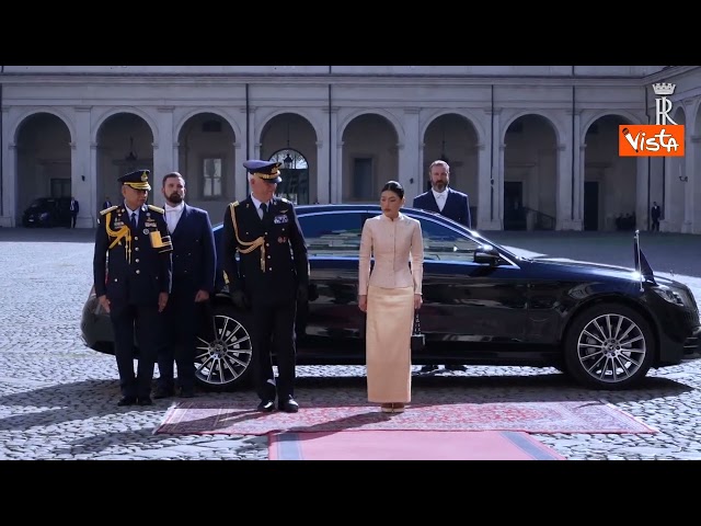 Mattarella riceve Principessa di Thailandia al Quirinale. Lei lo saluta in italiano: Buongiorno – Il video