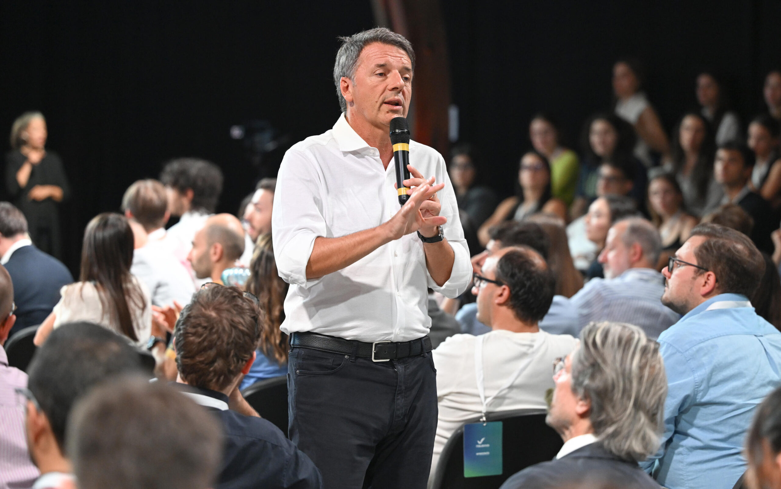 https://static.open.online/wp-content/uploads/2026/10/renzi-scaled.jpg
