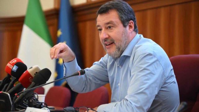 Matteo Salvini si dimette da segretario della Lega