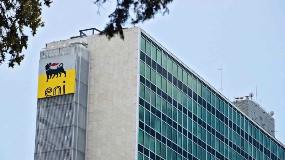 sconto eni bollette beffa interrogazione bonelli