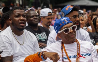Il noto regista Spike Lee in un match dei Knicks di NBA