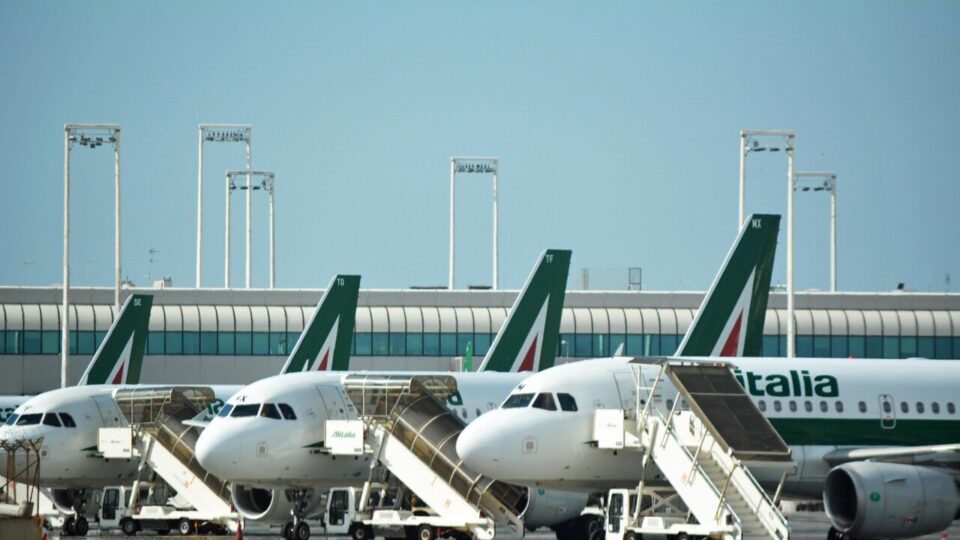 traffico aereo italia riduzione